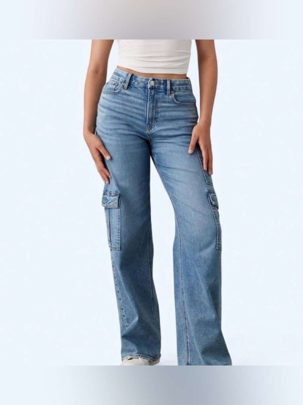 American Eagle Curvy High-Rise Cargo Jeans 4